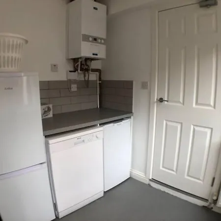 Central Cosy 4 Bed House With Parking On Site Lejlighed Selby